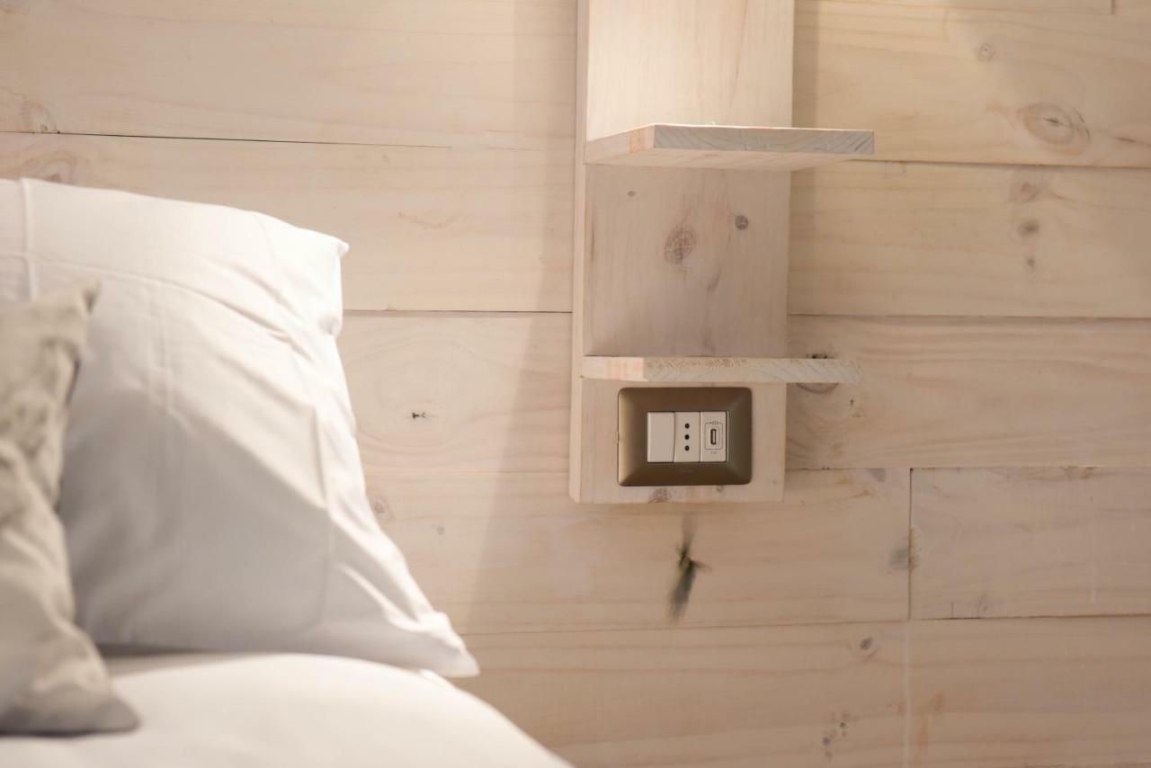 Hostal Boutique Puerta Roja بونتا أريناس المظهر الخارجي الصورة
